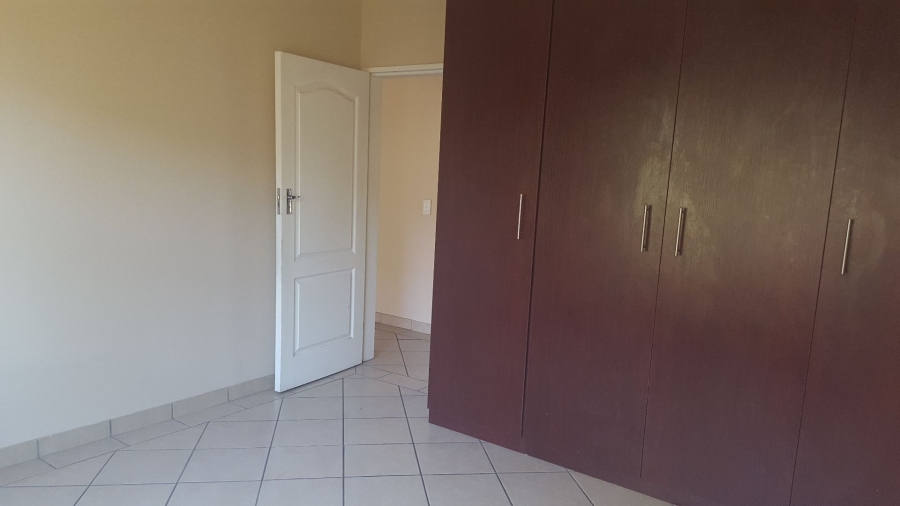 2 Bedroom Property for Sale in Potchefstroom North West